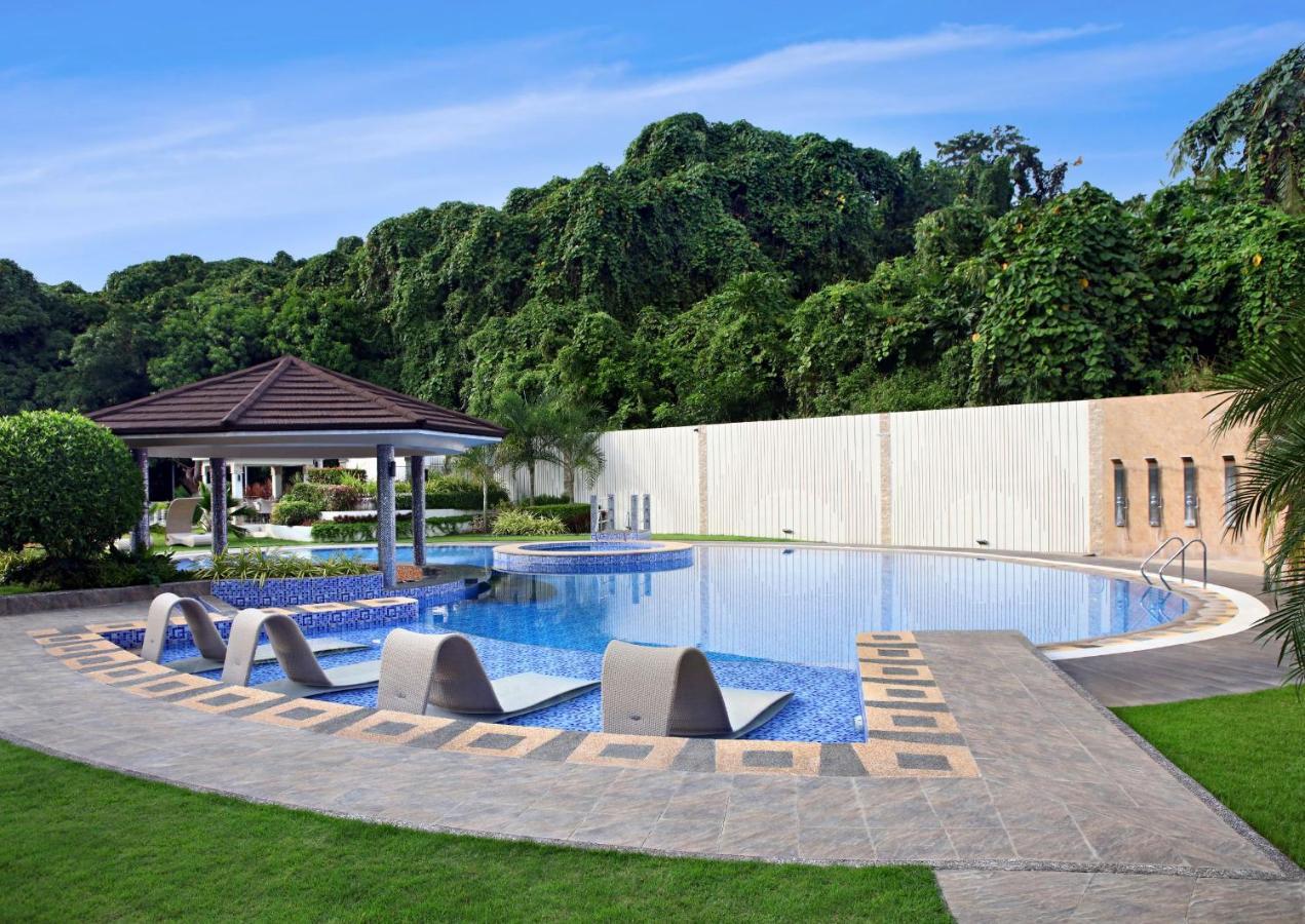 Rancho Bernardo Luxury Villas And Resort Bagac Zewnętrze zdjęcie
