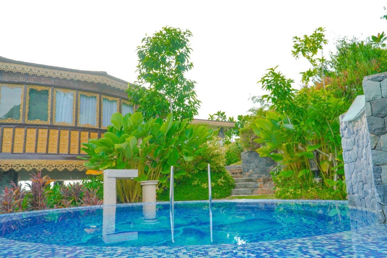 Rancho Bernardo Luxury Villas And Resort Bagac Zewnętrze zdjęcie