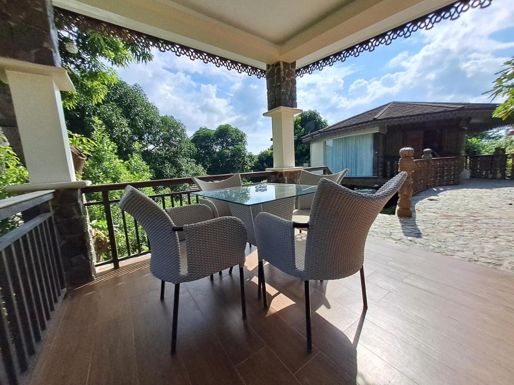 Rancho Bernardo Luxury Villas And Resort Bagac Zewnętrze zdjęcie