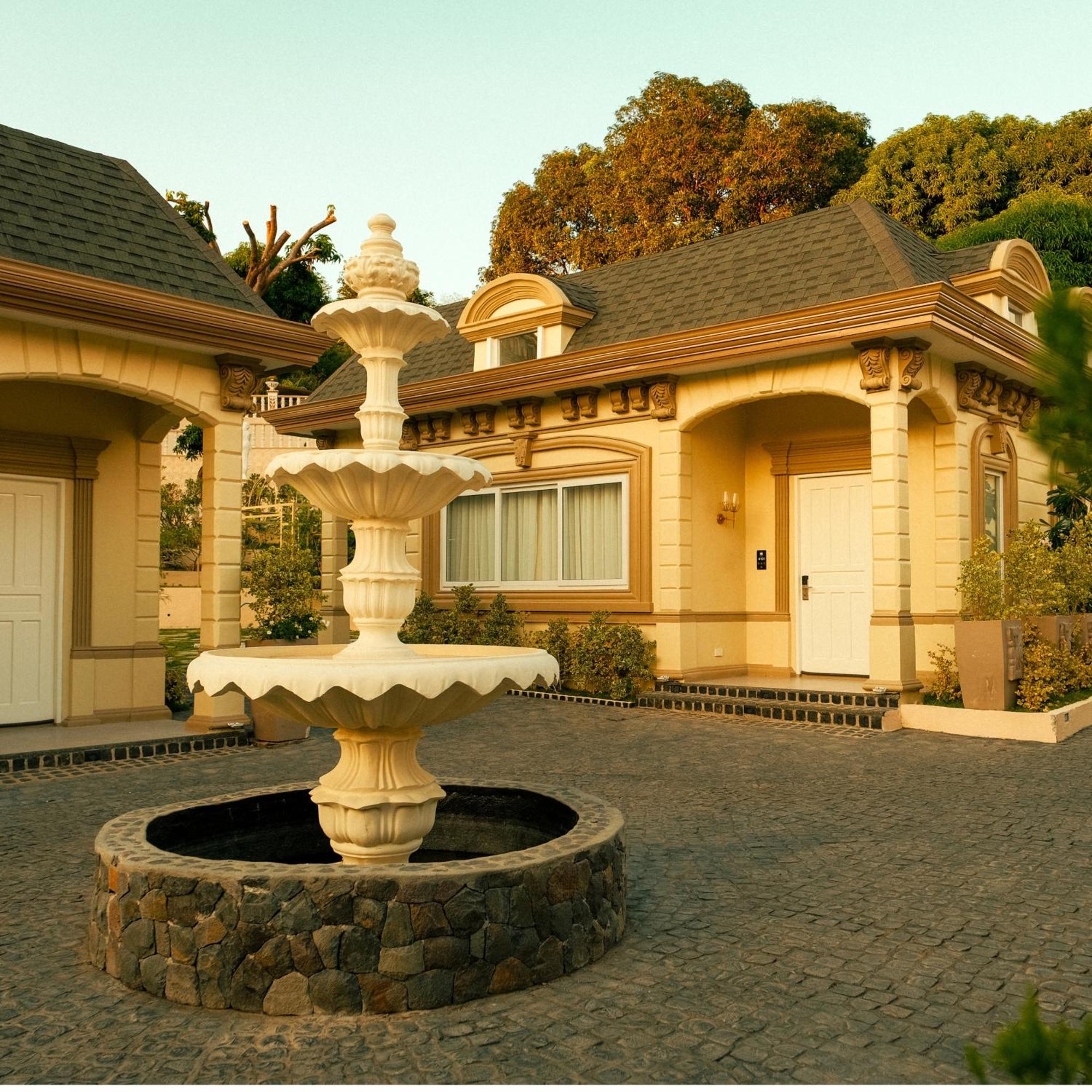 Rancho Bernardo Luxury Villas And Resort Bagac Zewnętrze zdjęcie